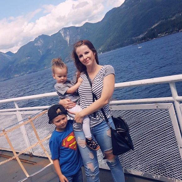 Meet your Posher, Brittany - Picture 1 of 1